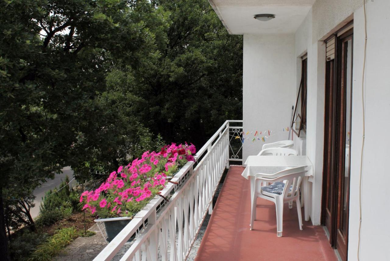 Apartments With A Parking Space Novi Vinodolski - 2423 Екстериор снимка